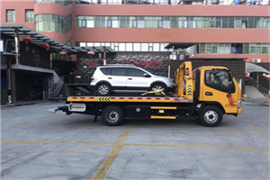 云阳汽车紧急补胎换胎救援